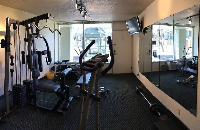 Whitten Inn University